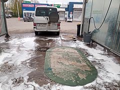 Грязный ковёр
