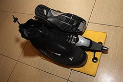 Коньки Isvidda Flex с крепплениями NNN BC и лыжные ботинки Fischer OTX 3 BC Коньки Isvidda Flex с крепплениями NNN BC и лыжные ботинки Fischer OTX 3 BC