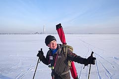 Дмитрий Булавинов на&nbsp;фоне «Лахта&nbsp;Центра»