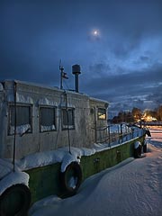 Зимовка во льдах Зимовка во льдах
